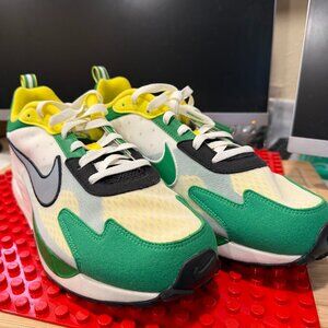Size 11 - Nike Air Max Solo “ Oregon Ducks “ Brand New